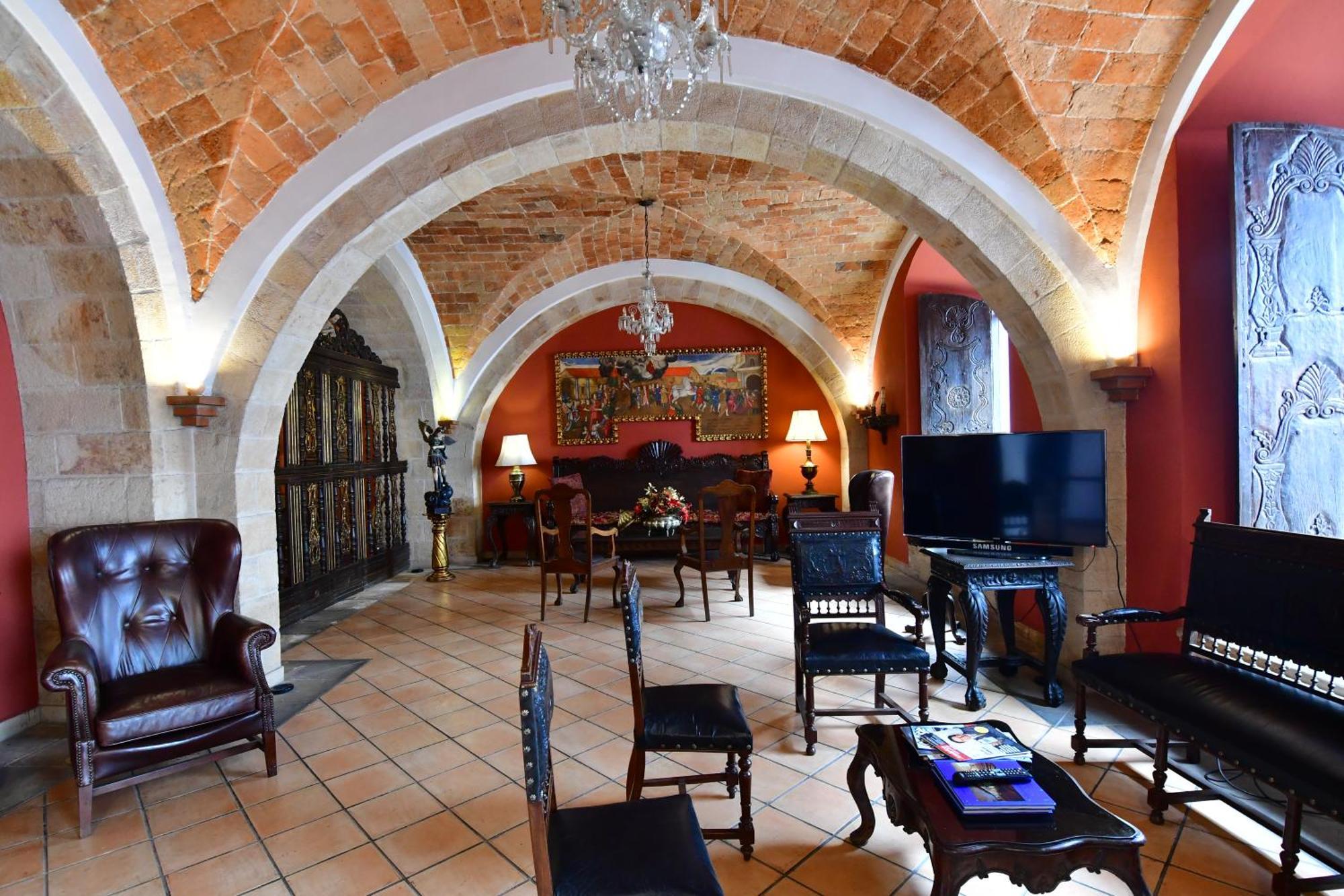 Parador Santa Maria La Real Sucre Exteriör bild